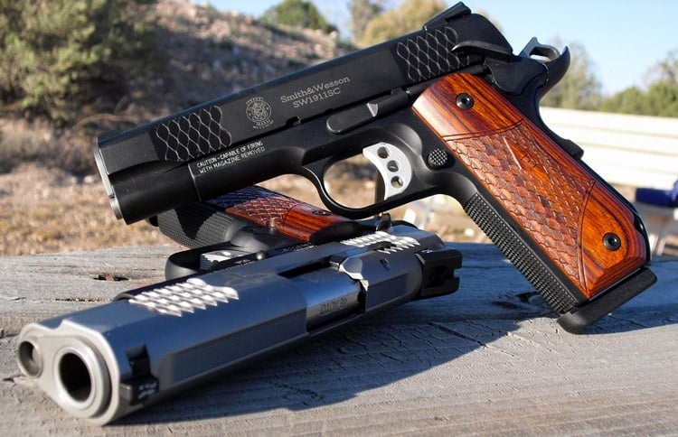 Smith & Wesson SW1911 Semi automatic Pistol